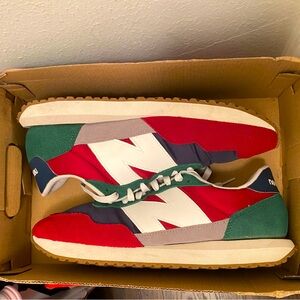 New Balance 237 Shoes
